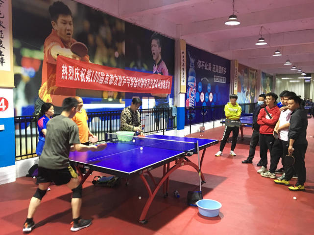 迷和评论员 迷和评论员